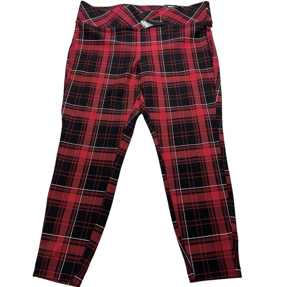 NEW Torrid Women's Plaid Pixie Pant Size 2R-2X Pull-on Red Black White Stretch - Picture 1 of 13